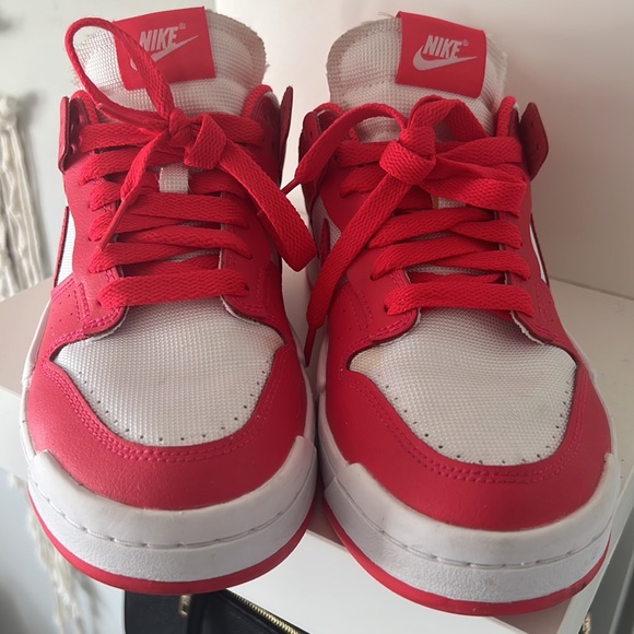 Wmens dunk low disrupt ‘siren red’ ❤️ - Picture 2 of 5